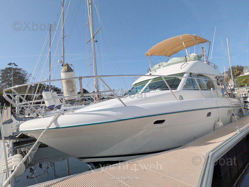 Jeanneau Prestige 36 fly Yacht à moteur