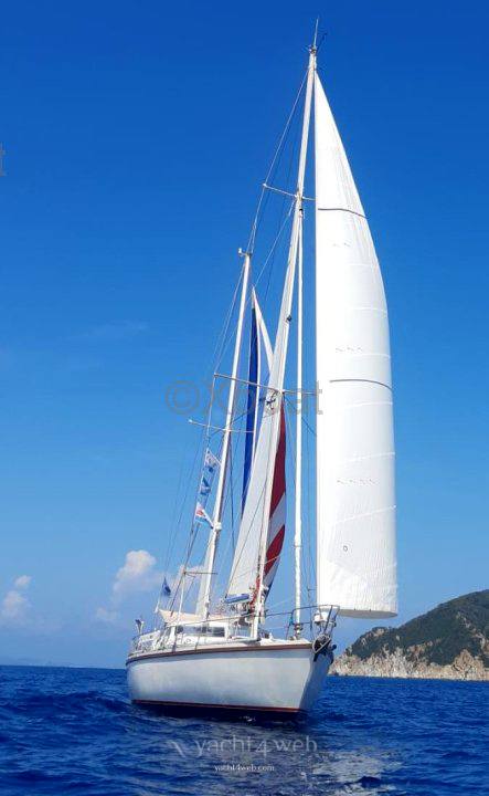 Amel Super maramu 帆巡洋舰