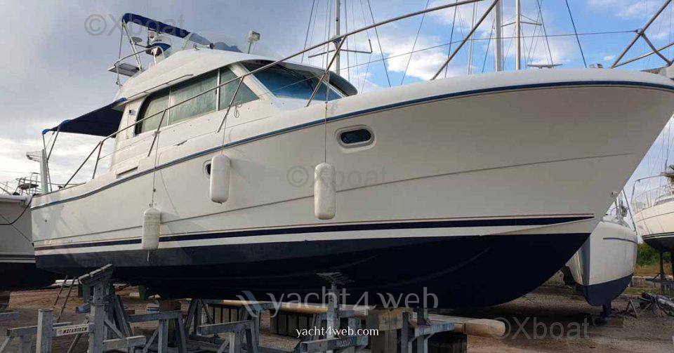 Beneteau Antares 1080 fly Barca a motore usata in vendita