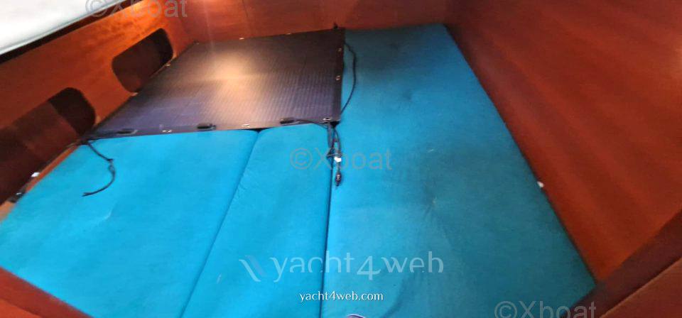 Beneteau Antares 1080 fly usato