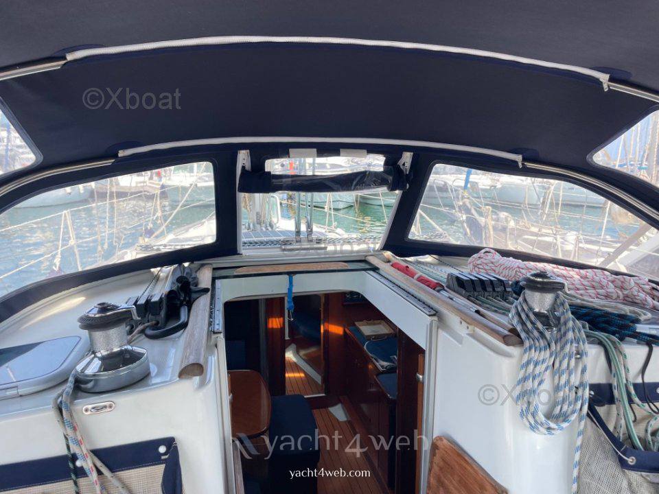 Beneteau Oceanis 393 clipper 帆巡洋舰