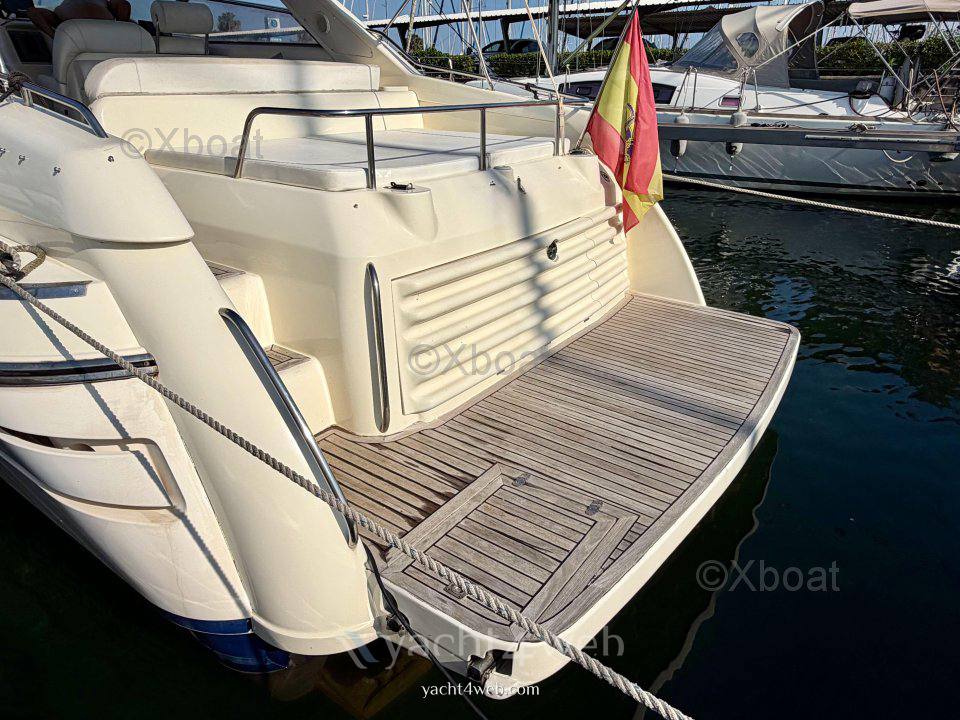 Sunseeker Mustique 42 Barco a motor usado para venda