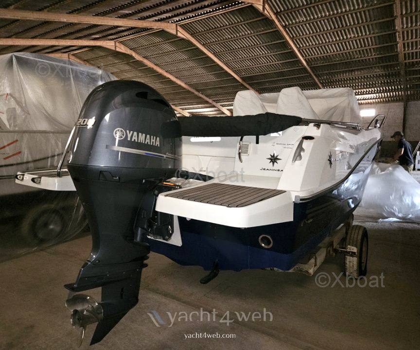 Jeanneau Cap camarat 650 wa-3 Barco de motor usado para venta