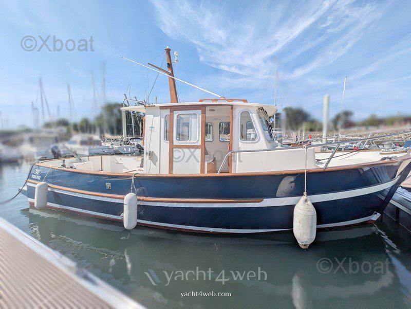Rhea 750 timonier Yate a motor usado