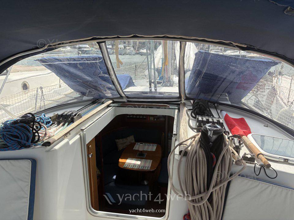 Beneteau Oceanis 393 clipper Парус cruiser используется