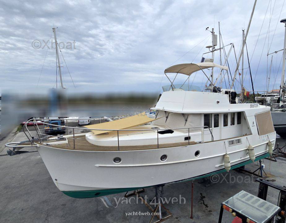 Beneteau Swift trawler 42 Barco a motor usado para venda