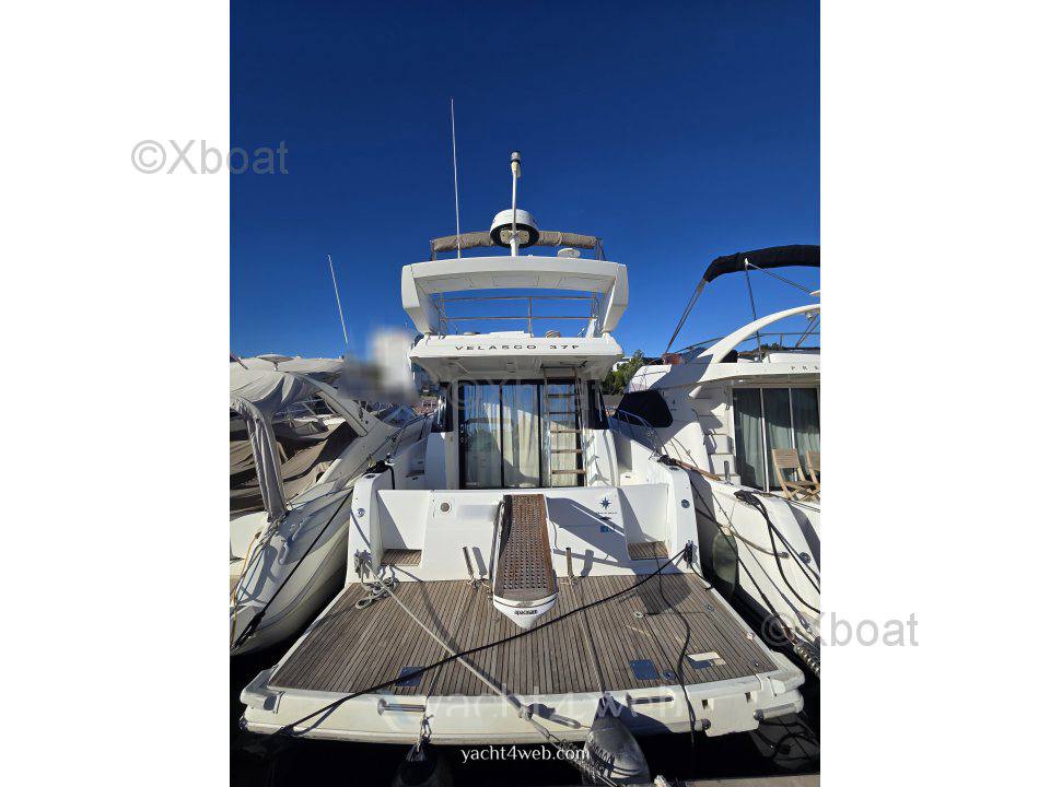 Jeanneau Velasco 37 barco de motor