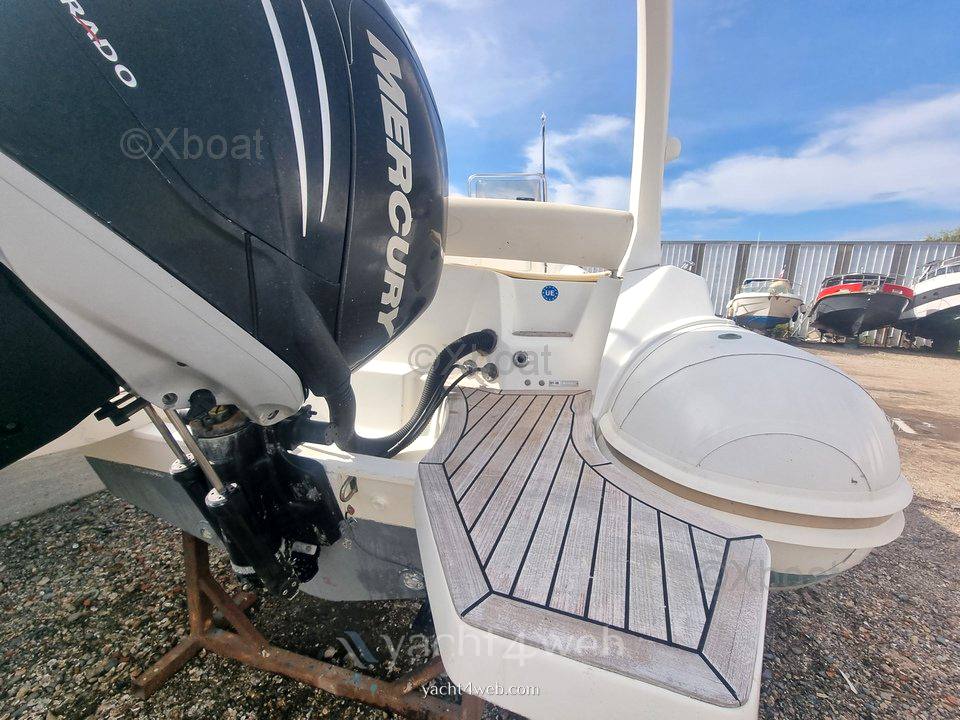 Nuova jolly Prince 23 Barco a motor usado para venda