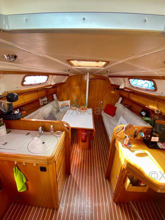 Bavaria 30 cruiser