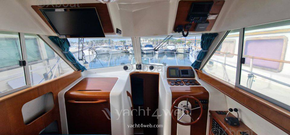 Beneteau Antares 1080 fly