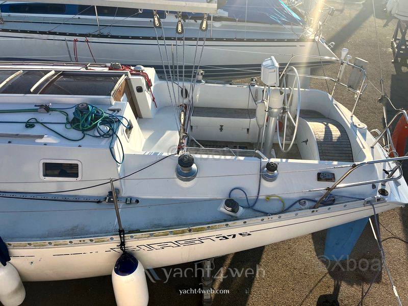 Beneteau First 375