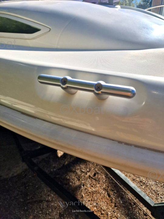 Beneteau Flyer 550 cabin