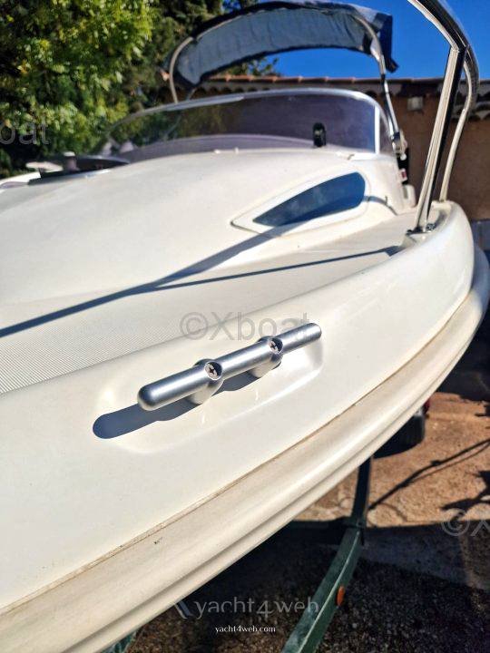 Beneteau Flyer 550 cabin