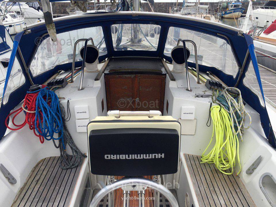 Beneteau Oceanis 390