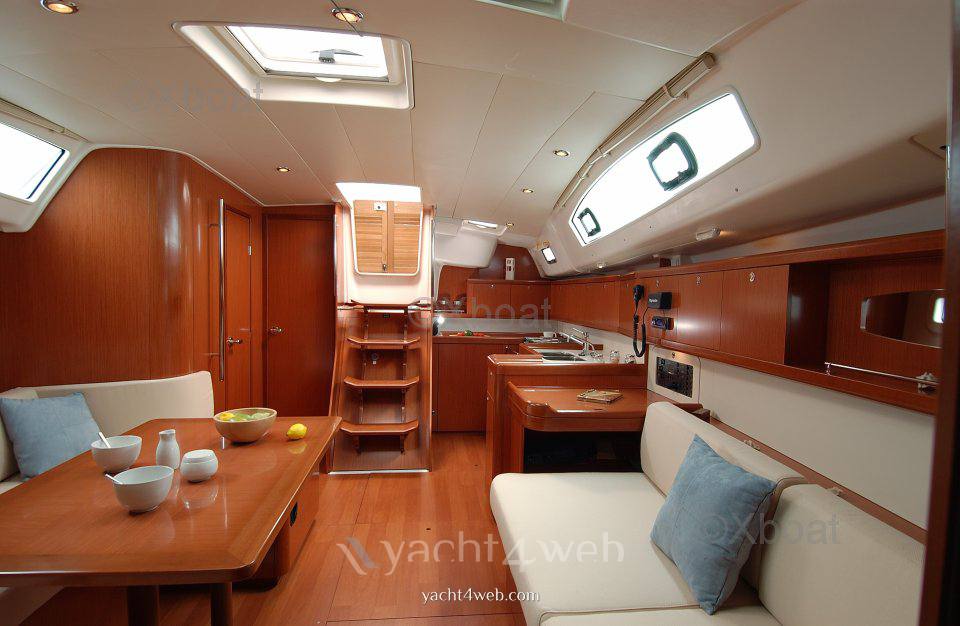 Beneteau Oceanis 43