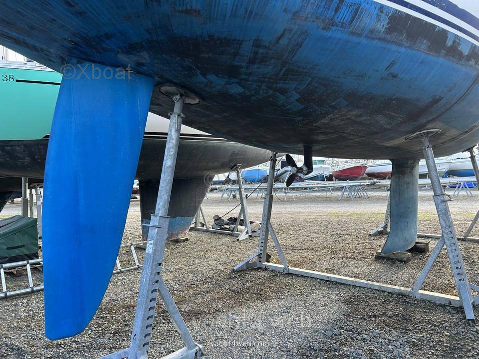 Dufour 40 performance