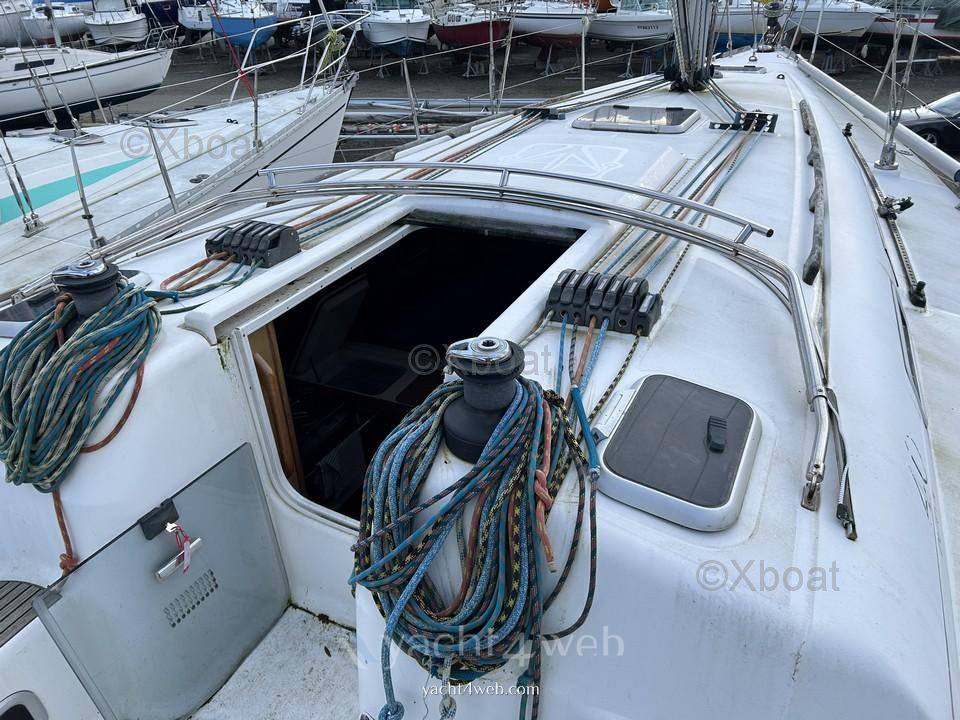 Dufour 40 performance