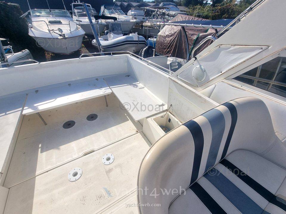 Fairline 33 targa