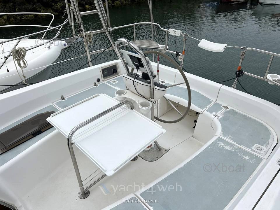 Hunter 356