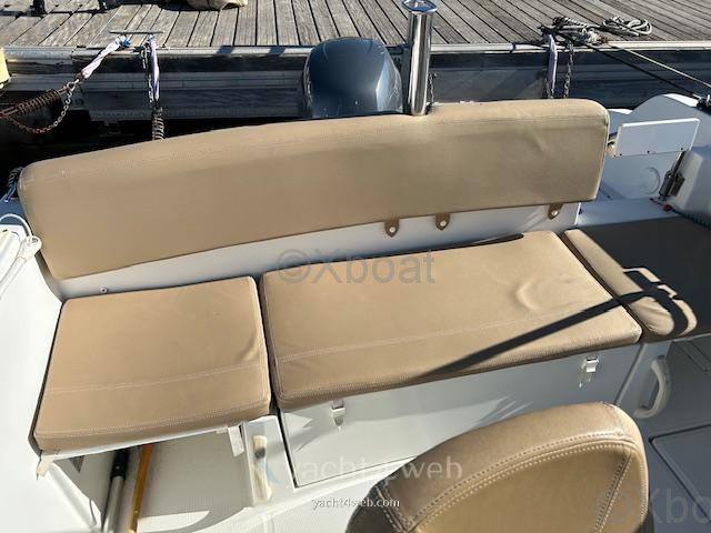 Jeanneau Prestige 36 fly