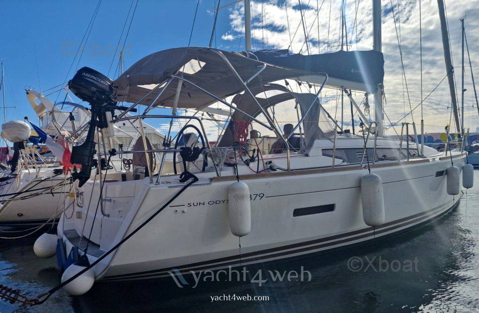 Jeanneau Sun odyssey 379 performance