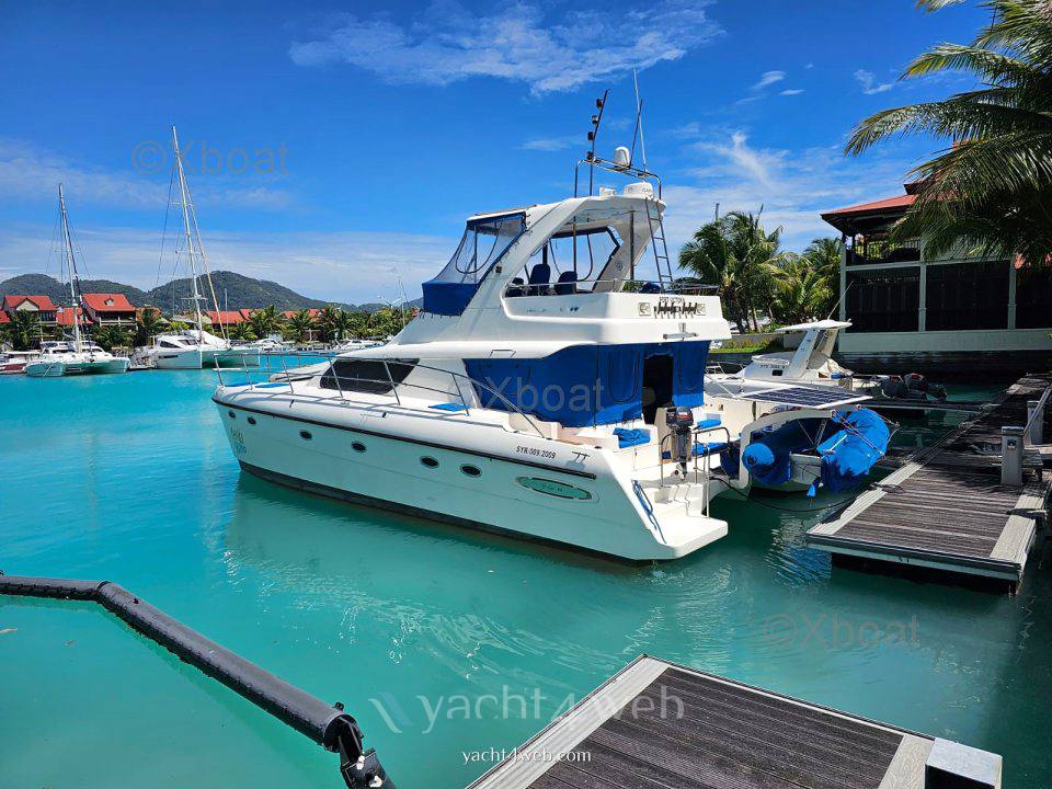Afri-cat marine Africat 420