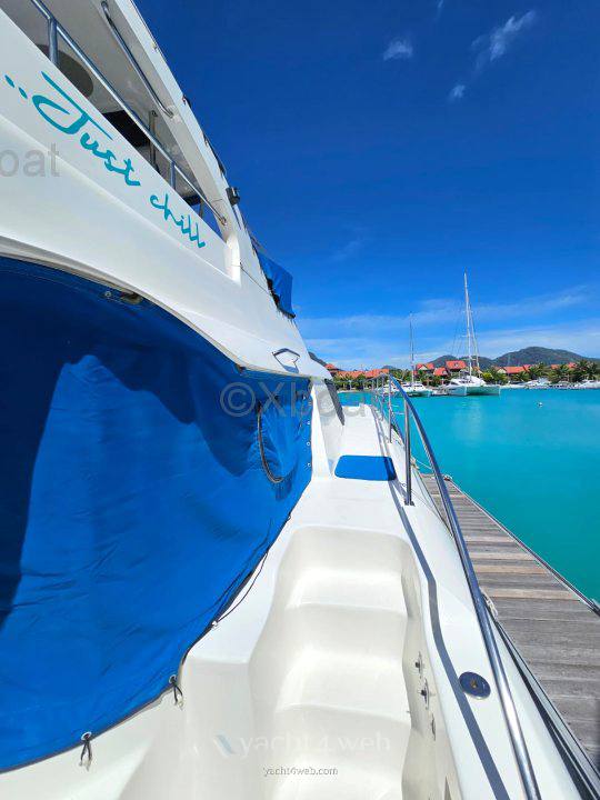 Afri-cat marine Africat 420