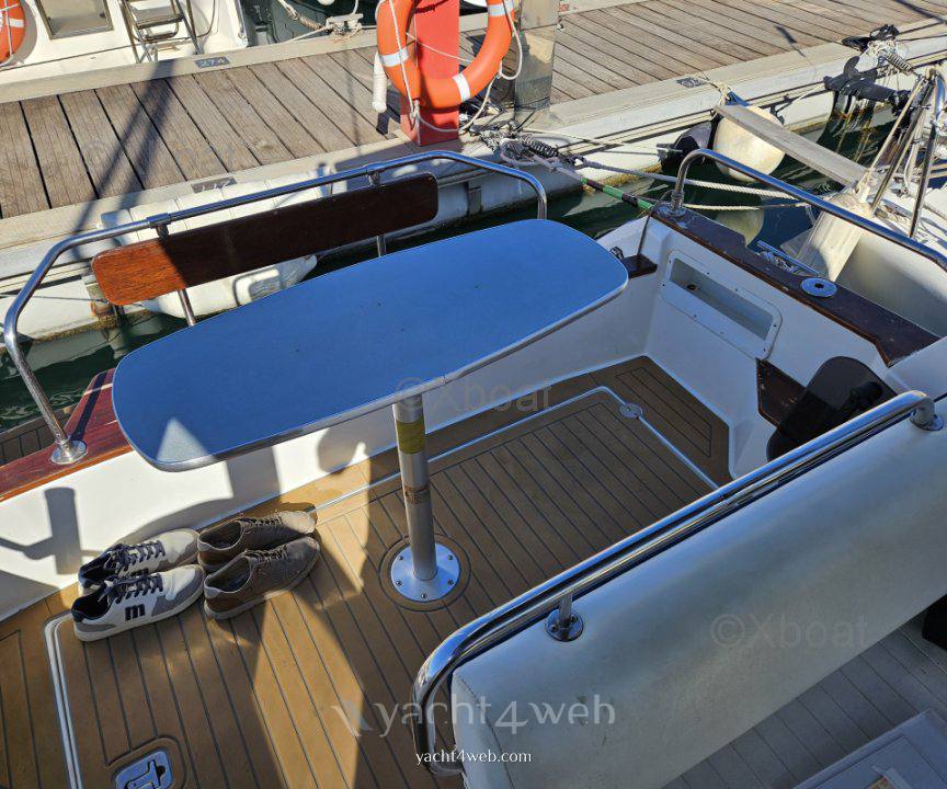 Astillero rico Bayliner ciera costero