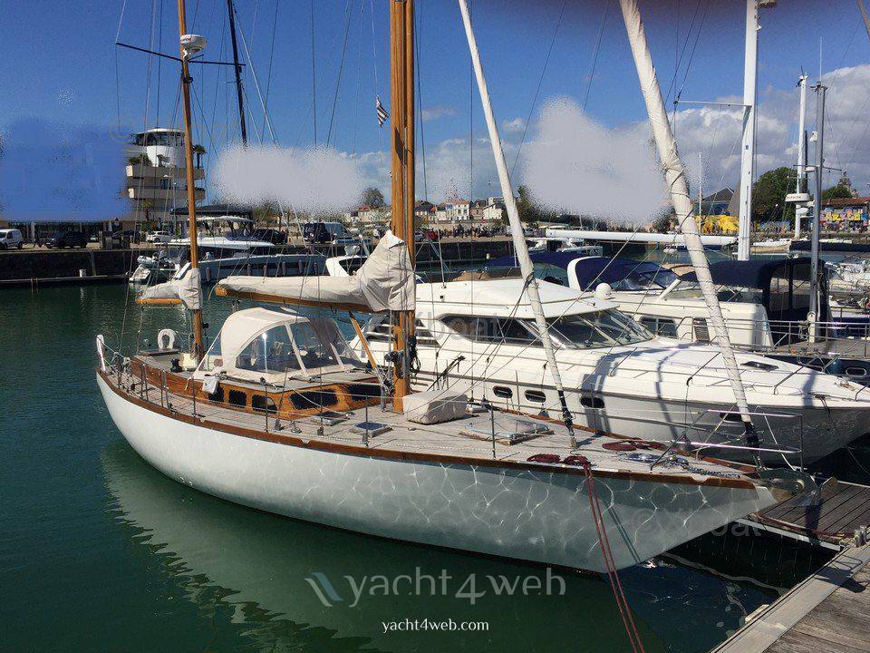 Chantier de la rance - despierres Ketch classic boat