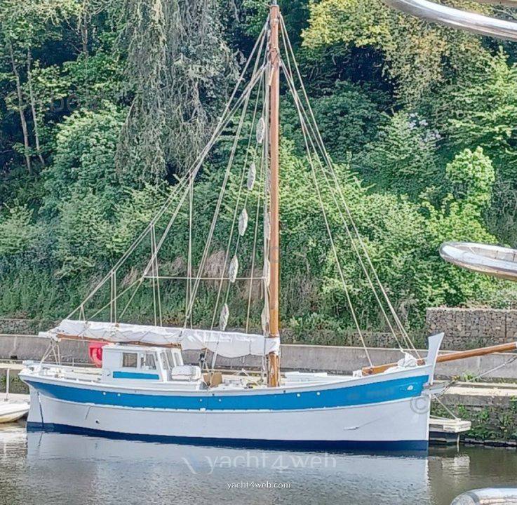 Terrizzano Pointu mediterraneen voilier aurique