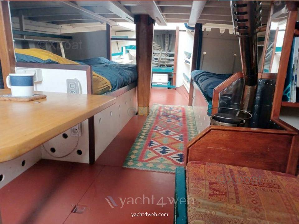 Terrizzano Pointu mediterraneen voilier aurique