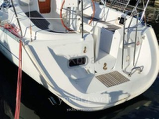 Beneteau Oceanis 323