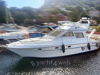 Arcoa 1075 fly