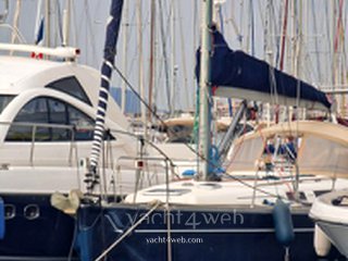 Dufour 40 performance
