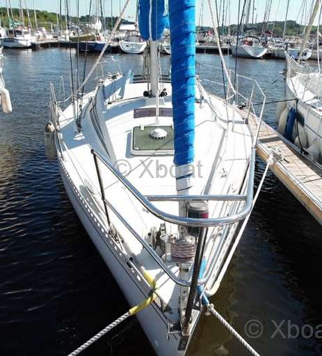 BENETEAU BENETEAU FIRST 29 DL