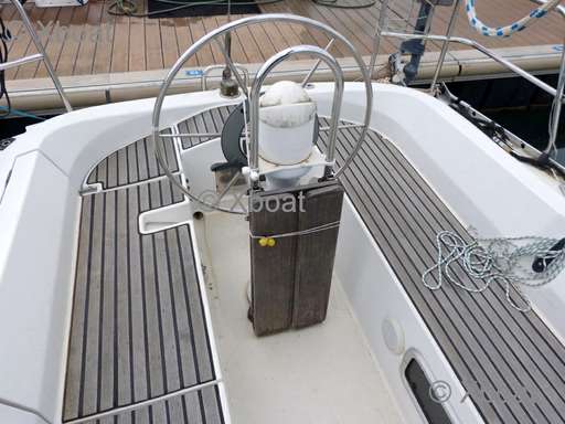 BENETEAU BENETEAU OCEANIS 320