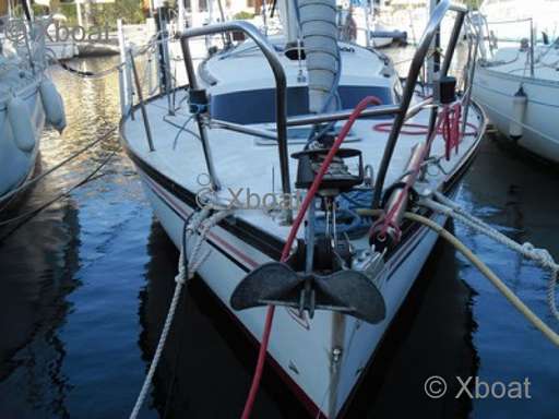 DUFOUR YACHTS DUFOUR YACHTS DUFOUR 3800