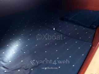 Beneteau Oceanis 323 - Photo 10