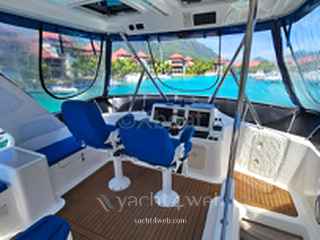 Afri-cat marine Africat 420 - Photo 8