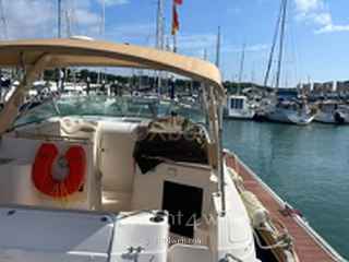 Rinker Fiesta vee 300 от 2005