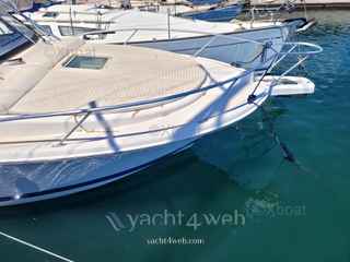 Luhrs 28 от 2006