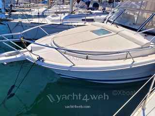 Luhrs 28 от 2006