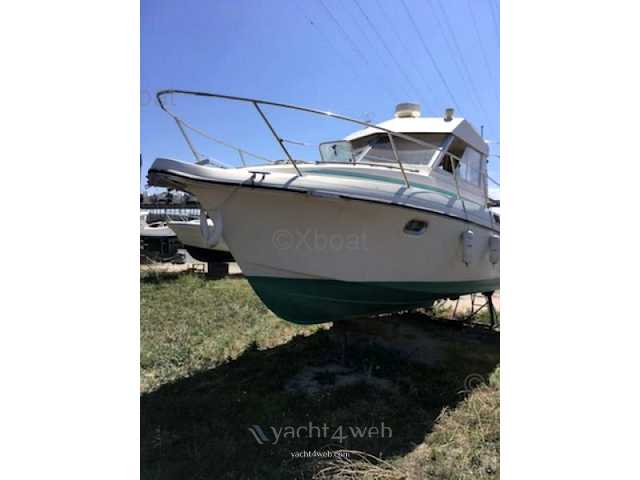 Beneteau Antares 805