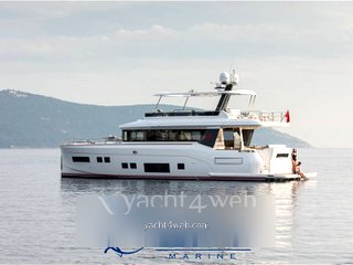 Sirena yacht 64