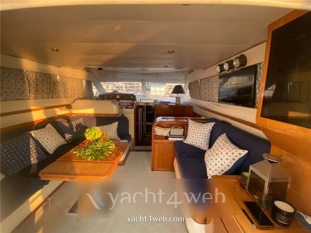 Azimut spa Azimut 43 فليبريدجي يستخدم