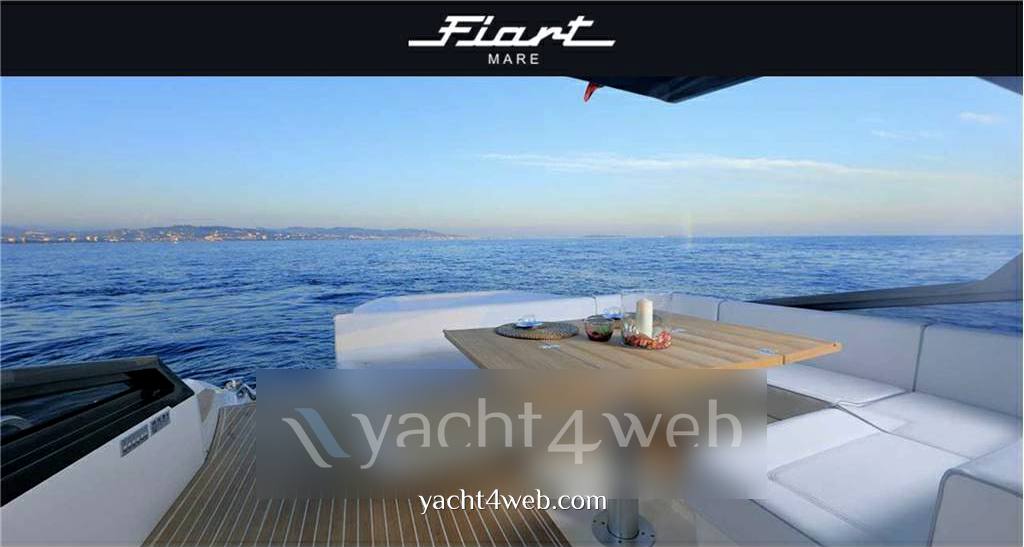 Fiart mare Fiart 52 كادي المقصورة