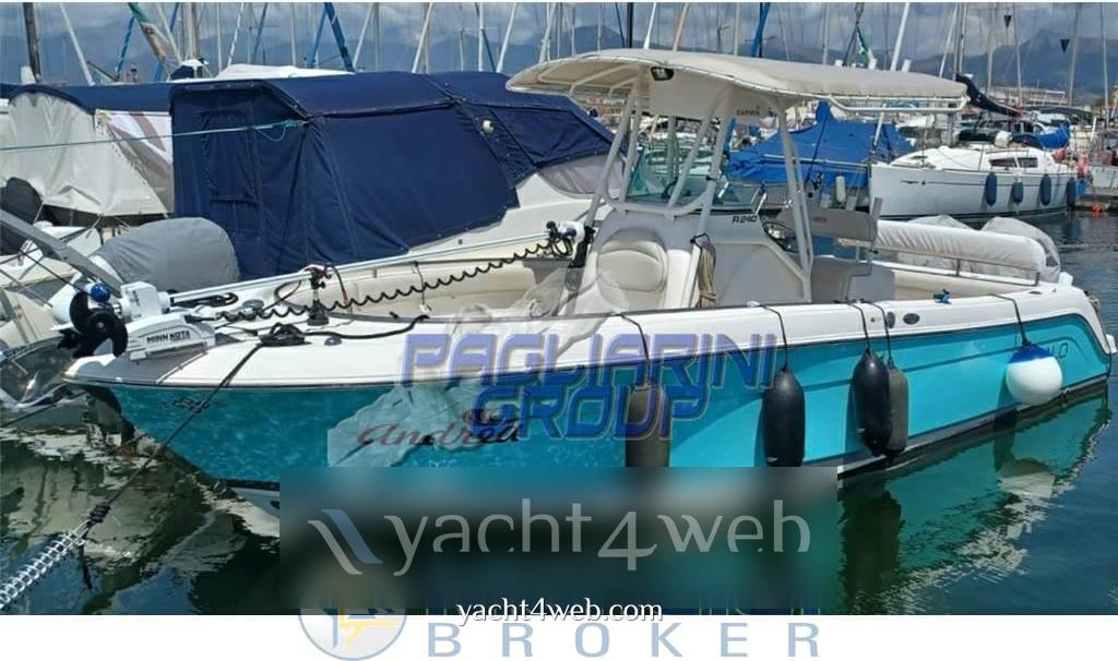 Robalo R 240 cc Barca a motore usata in vendita