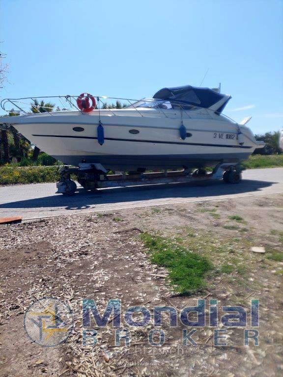 Cranchi Zaffiro 34 Motorboot gebraucht zum Verkauf