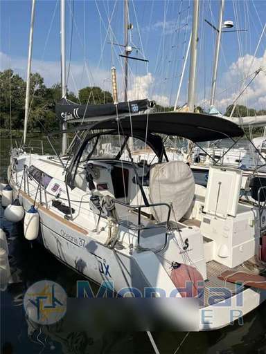 Beneteau Beneteau Oceanis 37