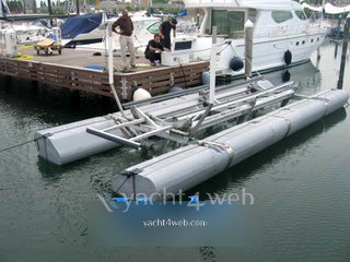 Sunstream boat lift Fl 13018d